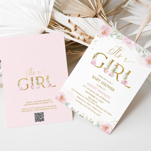 Convite Brincadeiras cor-de-rosa é um Chá de fraldas (It's a Girl baby Shower Invitation Template, Pink Floral Peonies Baby Shower Invitation Girl QR Code)