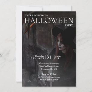 Convite Bruxa de Halloween Moderna Vassoura Gótica Escura 