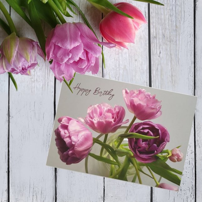 Convite Buquê de tulipas. Feliz aniversário (Criador carregado)