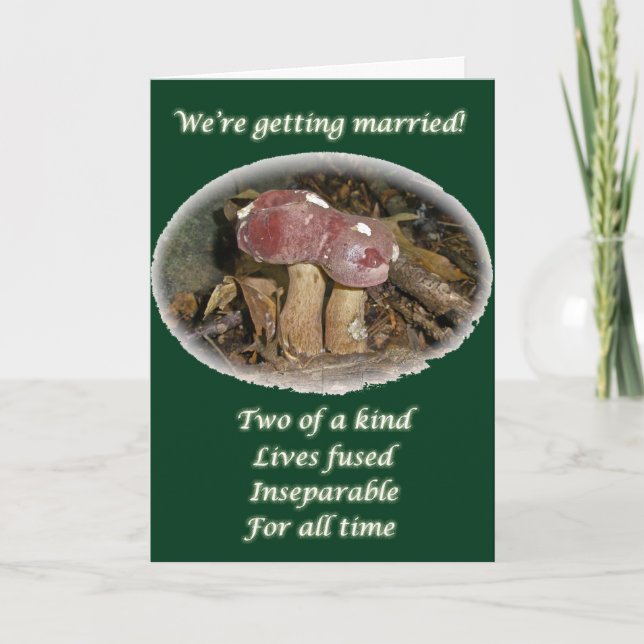 Convite Burgandy Mushroom Getting Married (Frente)