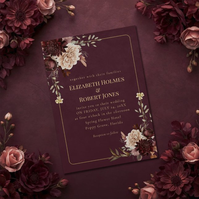 Convite Burgundy Floral Gothic Wedding Invitation (Burgundy Floral Gothic Wedding Invitation on a burgundy gothic wedding table with flowers.)