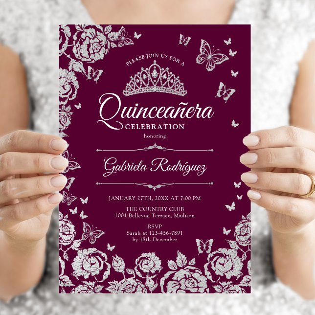 Convite Burgundy Rosas Prateadas Borboletas Quinceanera (Criador carregado)