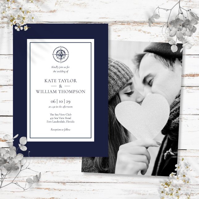 Convite Bússola Náutica Azul Marinho e Branco Foto de Casa (Nautical Compass Navy Blue And White Wedding Photo Invitation)