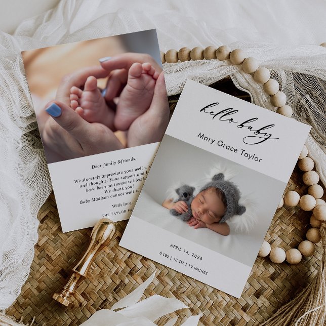 Convite Calligraphy Photo Hello Baby Announcement Card (Criador carregado)