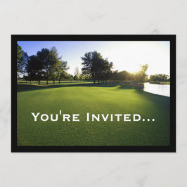 Convite Campo de golfe verde no alvorecer