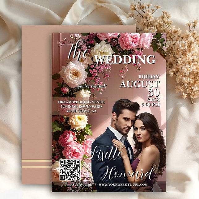 Convite Capa de Revista Glamour Casamento (Elegant wedding invitation in retro magazine cover style.= with pink floral rose arch)