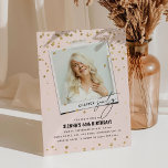 Convite Capítulo Sessenta Foto Moderna Diversão 60º Aniver<br><div class="desc">Capítulo 60! Convide amigos e família para comemorar a 60ª festa de aniversário com estes divertidos convites de aniversário para adultos. O Design apresenta um snapshot de fotos, o texto 'Capítulo Sessenta em serif e fontes de caligrafia, faux gold glitter confetti e um modelo de aniversário editável que é fácil...</div>