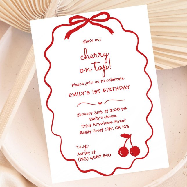 Convite Captura de Mão no Primeiro Aniversário (Hand drawn Red Cherry On Top Birthday Invitation with Handwritten Scribble Font)