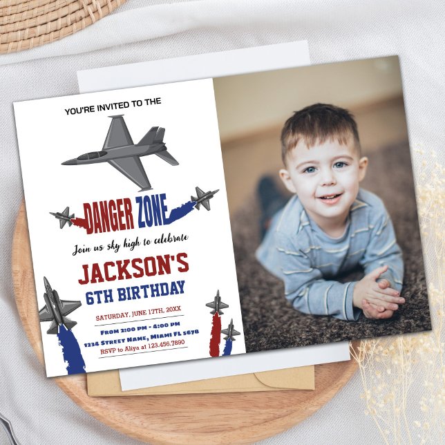Convite Cartaz Jet Birthday - Cinza com foto (Fighter Jet Birthday Invitations Gray with photo)