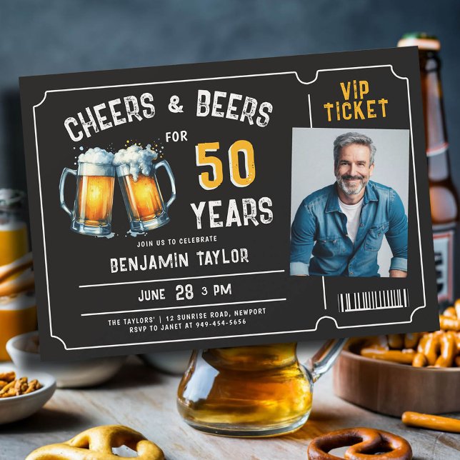 Convite Cartazes de cervejas Black 50th Birthday Foto (mens 50th birthday beer party invitation ticket photo black white yellow cheers rustic fun classy)