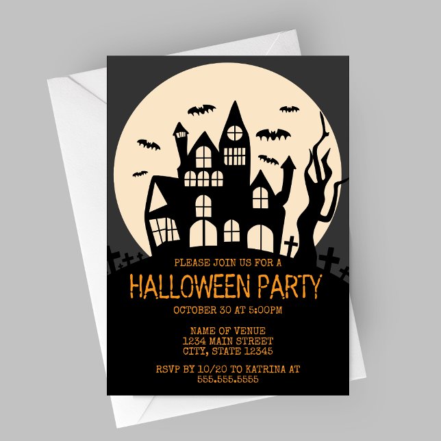 Convite Casa assombrada no Halloween (Spooky Haunted House Halloween Party Invitation with Grey Sky)
