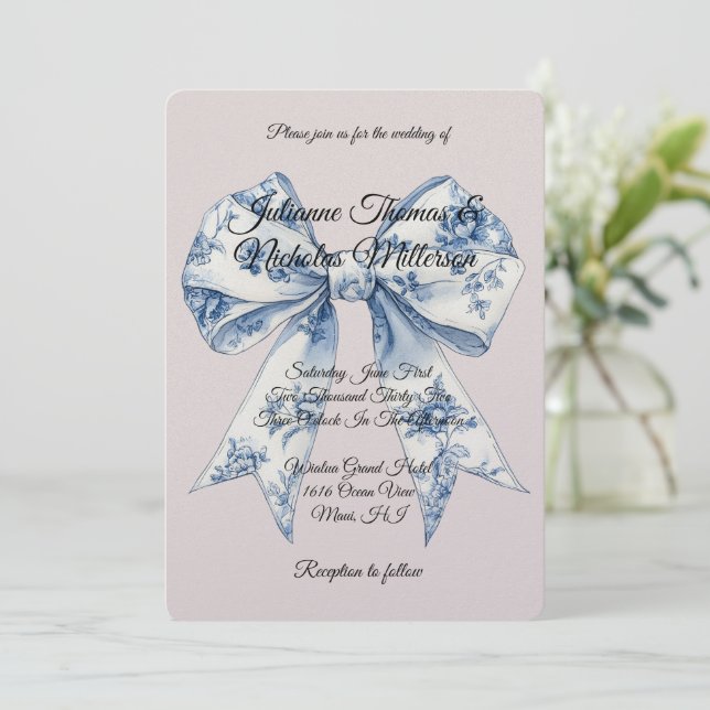 Convite Casamento Azul Branco Chic Laço Rosa Corado (Em pé/Frente)
