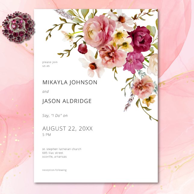 Convite Casamento Branco Floral do Verão Elegante Moderno (Modern Elegant Summer Meadow Floral White Wedding Invitation)