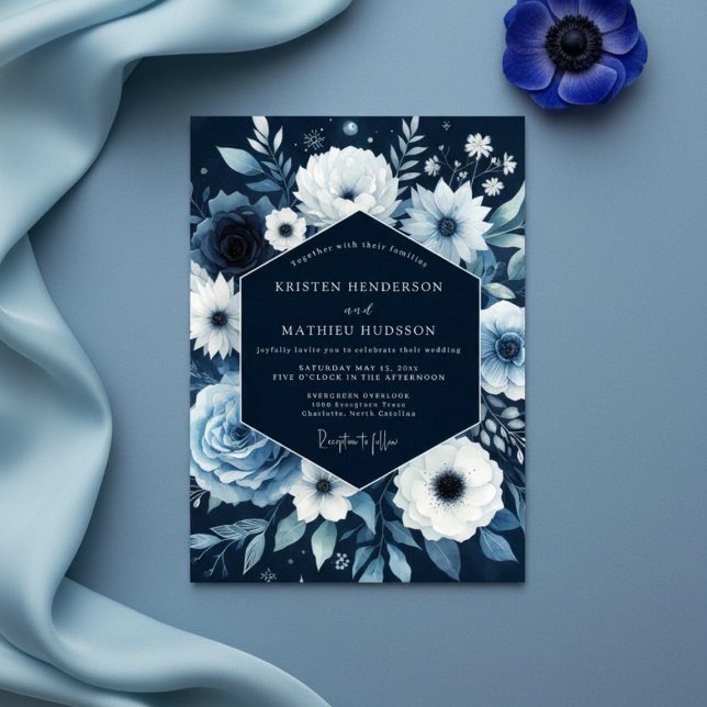 Convite Casamento Caprichoso com Flores Navy (Criador carregado)