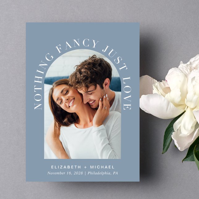Convite Casamento Casual Azul Dusty Foto de Arch Elegante (Celebrate your love story with an invitation showcasing your favorite photo in an elegant arch frame)