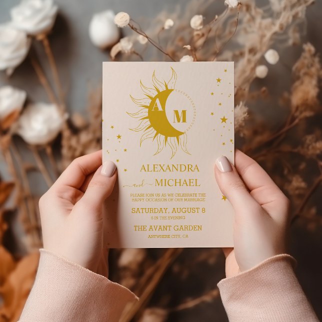 Convite Casamento Celestial Monograma Dourado Vintage (Criador carregado)