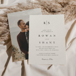 Convite Casamento Clássico de Foto em Preto e Monograma do