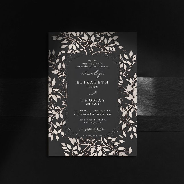Convite Casamento Clássico Moderno da Floresta Negra Negra (moody forest wedding invitation botanical frame black white elegant modern classic whimsical)