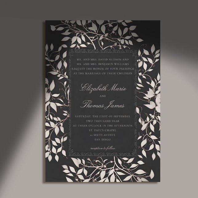Convite Casamento Clássico Tradicional de Folhagem da Flor (moody forest wedding invitation botanical frame black white elegant classic traditional parents)