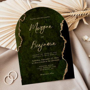 Convite Casamento com Arco de Script de Agata Verde Modern