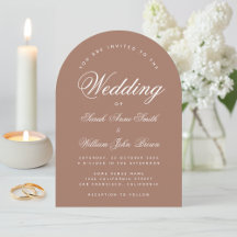 Casamento com Arco Marrom Terroso Simples Caligraf