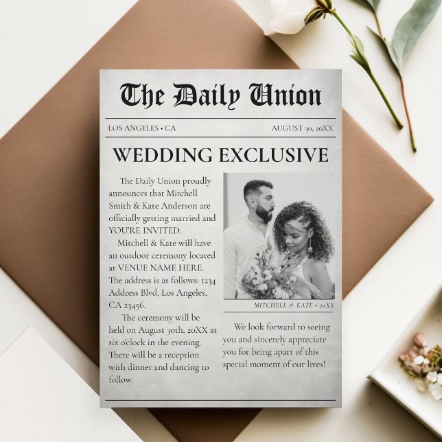 Convite Casamento com artigo de jornal (Newspaper Article Wedding Invitation
)