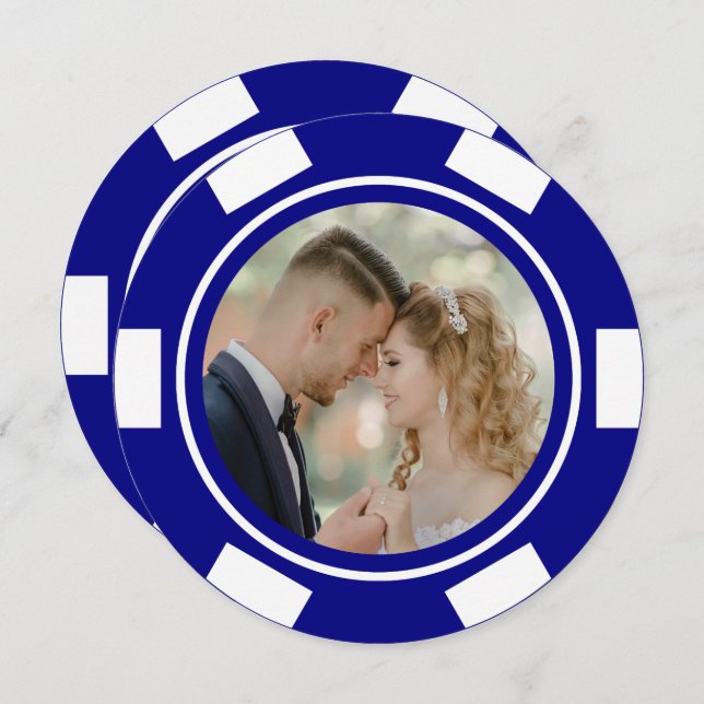 Convite Casamento com Ficha de Pôquer Azul-Marinho em Las  (Frente/Verso)