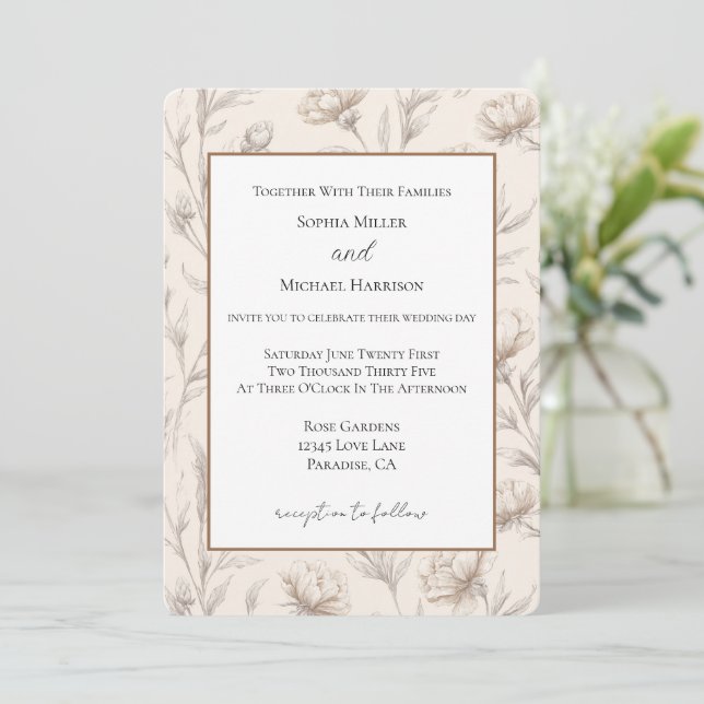 Convite Casamento com Flores Desenhadas em Creme (Em pé/Frente)