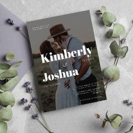 Convite Casamento com tipografia moderna sobreposição de f