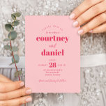 Convite Casamento de Combinação de Tendência Moderna Rosa<br><div class="desc">O Convite para casamento de "Combinação de Trendy Mix Match" rosa moderno apresenta pares de tipos modernos em cores ousadas e modernas.</div>