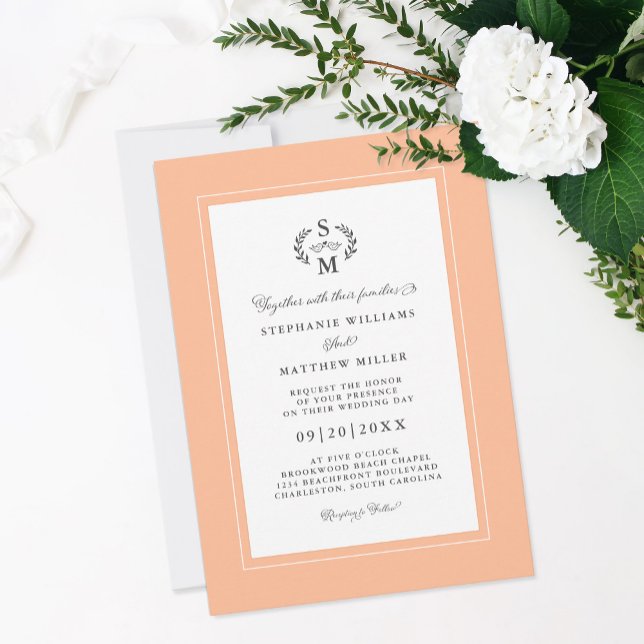 Convite Casamento de Crest de Caligrafia para Iniciais de  (Elegant Peach Initials Calligraphy Crest Wedding Invitation)