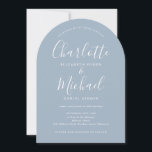 Convite Casamento de Dusty Blue Arch, Assinatura Moderna E<br><div class="desc">Convite de casamento empoeirado e empoeirado,  com nomes de estilo de assinatura,  este convite de casamento de na moda pode ser personalizado com suas informações em letra chic. Projetado por Thisnotme©</div>