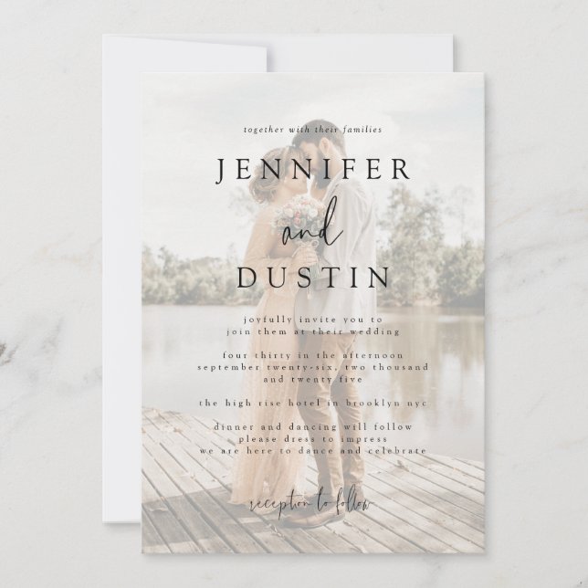 Convite Casamento de Elegância Moderna Branca e Negra (Frente)