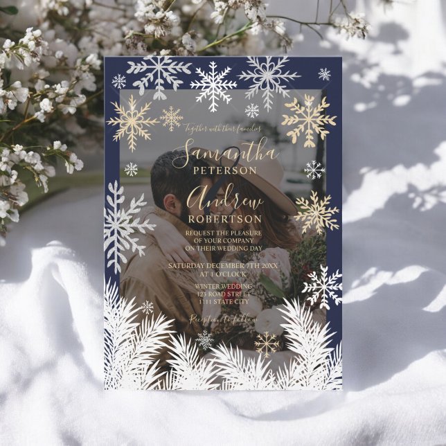 Convite Casamento de Flocos de Neve Russos de Inverno Eleg (Elegant Navy Rustic Winter Snowflakes Wedding Invitation)