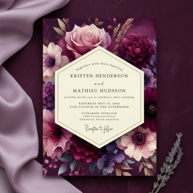 Convite Casamento de Flor Profunda de Ameixa (Criador carregado)
