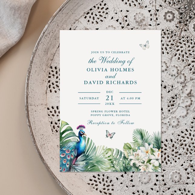 Convite Casamento de Flores Tropicais de Teal Peacock (Teal Peacock Tropical Flowers Butterfly Wedding Invitation on a boho ceramic plate.)