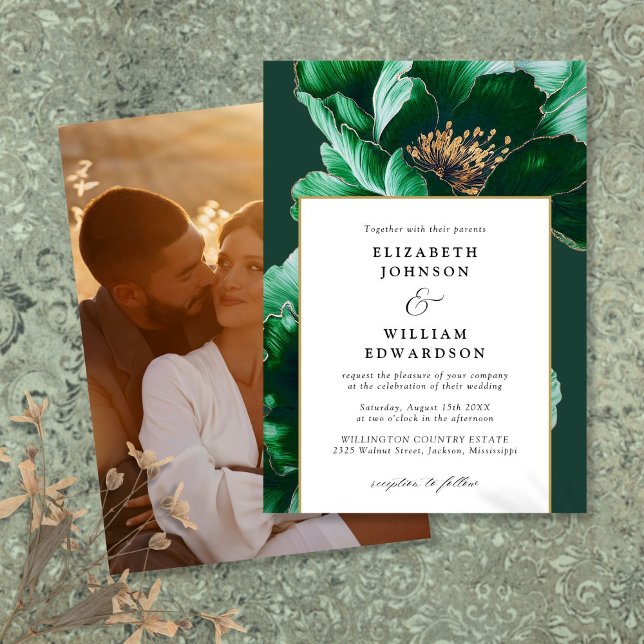 Convite Casamento De Foto Floral E Verde Moderno E Dourado (Modern Emerald Green And Gold Floral Photo Wedding Invitation)