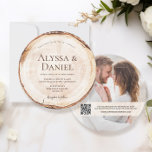 Convite Casamento de Foto Russo de Código QR de Corte de M<br><div class="desc">Apresentamos o nosso "Convite personalizado de casamento russo com o código QR da madeira cortada" - uma forma distinta e personalizada de anunciar o seu amor e convidar convidados para o seu dia especial. Desenhando inspiração do encanto rústico dos brames de madeira cortados, este único convite redondo replica uma fatia...</div>