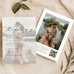 Convite Casamento de Fotografia do Código QR do Script Ele<br><div class="desc">Este Simples Convite de Casamento de Código QR de Script Elegante com duas fotos de sobreposição sem fôlego do casal feliz sobreposto com o script elegante.</div>