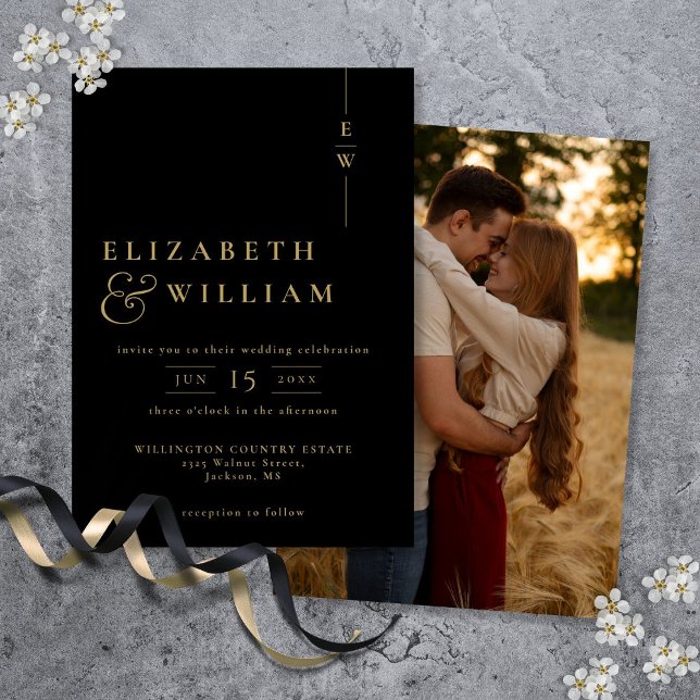 Convite Casamento De Fotografias Do Monograma, Dourado E M (Black And Gold Minimalist Monogram Photo Wedding Invitation)