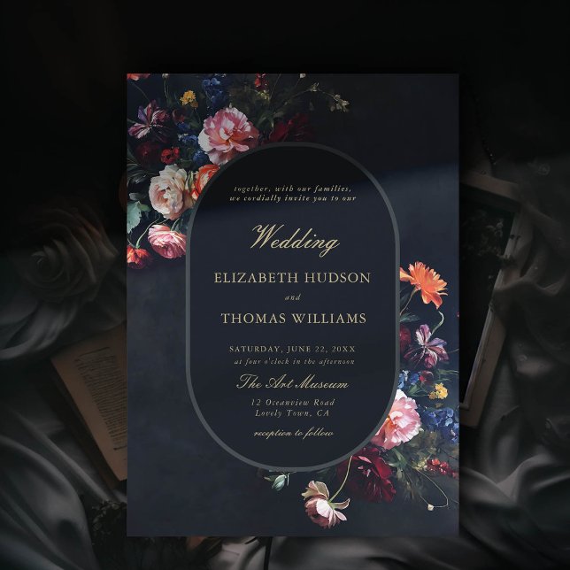 Convite Casamento de Frame Floral Moody Romântico (dark romantic wedding invitation fairytale romance black navy dutch masters floral frame painting)