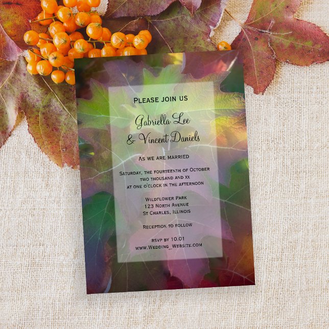 Convite Casamento de Hydrangea de Folha de Carvalho (Fall in Love with this natural Autumn foliage wedding invitation.)