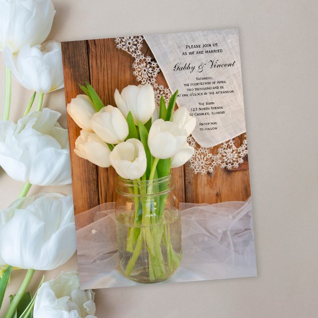 Convite Casamento de Mason Jar e White Tulips Country Barn (Criador carregado)