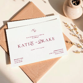 Convite Casamento de Monograma Mínimo Script Burgundy Prof