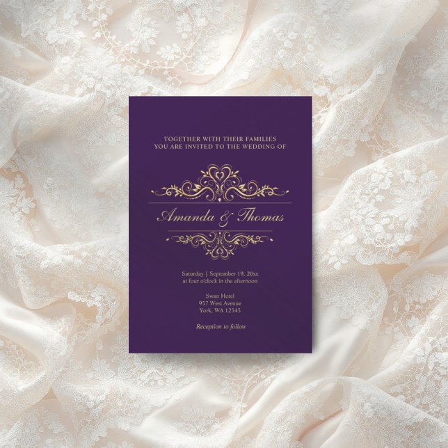 Convite Casamento de ornamento de ouro elegante roxo (Criador carregado)