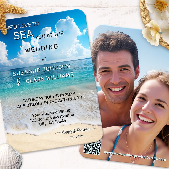 Convite Casamento de Praia Costeira de Turquesa Negrito (A whimsical funny coastal wedding invitation featuring a beach in bold blue and turquoise colors)
