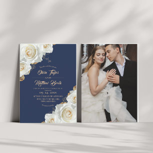 Convite Casamento de Rosas Florais Azul Marinho e Branco