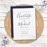 Convite Casamento de Script de Assinatura Azul do Marinho<br><div class="desc">Apresentando nomes de estilo de assinatura,  este elegante convite de casamento azul e branco da marinha pode ser personalizado com suas informações em caracteres quicos. Projetado por Thisnotme©</div>