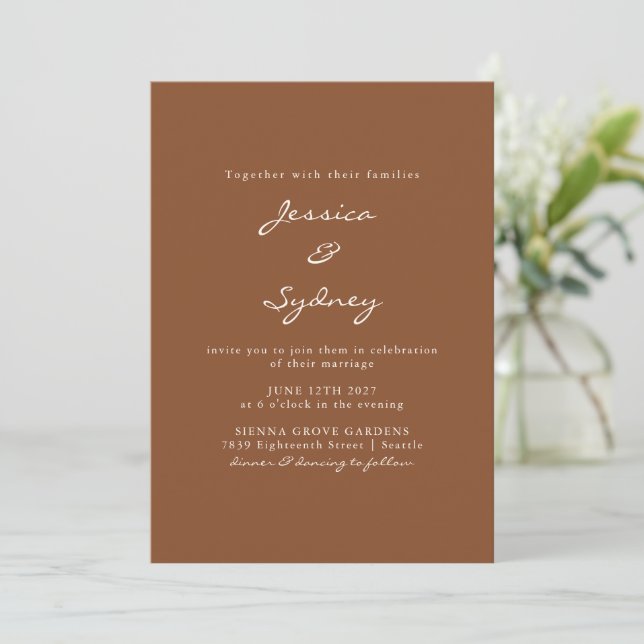 Convite Casamento de Script Minimalista Moderno Sienna Bro (Em pé/Frente)