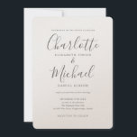 Convite Casamento de Scripts Elegantes Românticos de Luxo<br><div class="desc">Apresentando nomes de estilo de assinatura,  este convite elegante de casamento pode ser personalizado com suas informações em caracteres de cinza. Projetado por Thisnotme©</div>